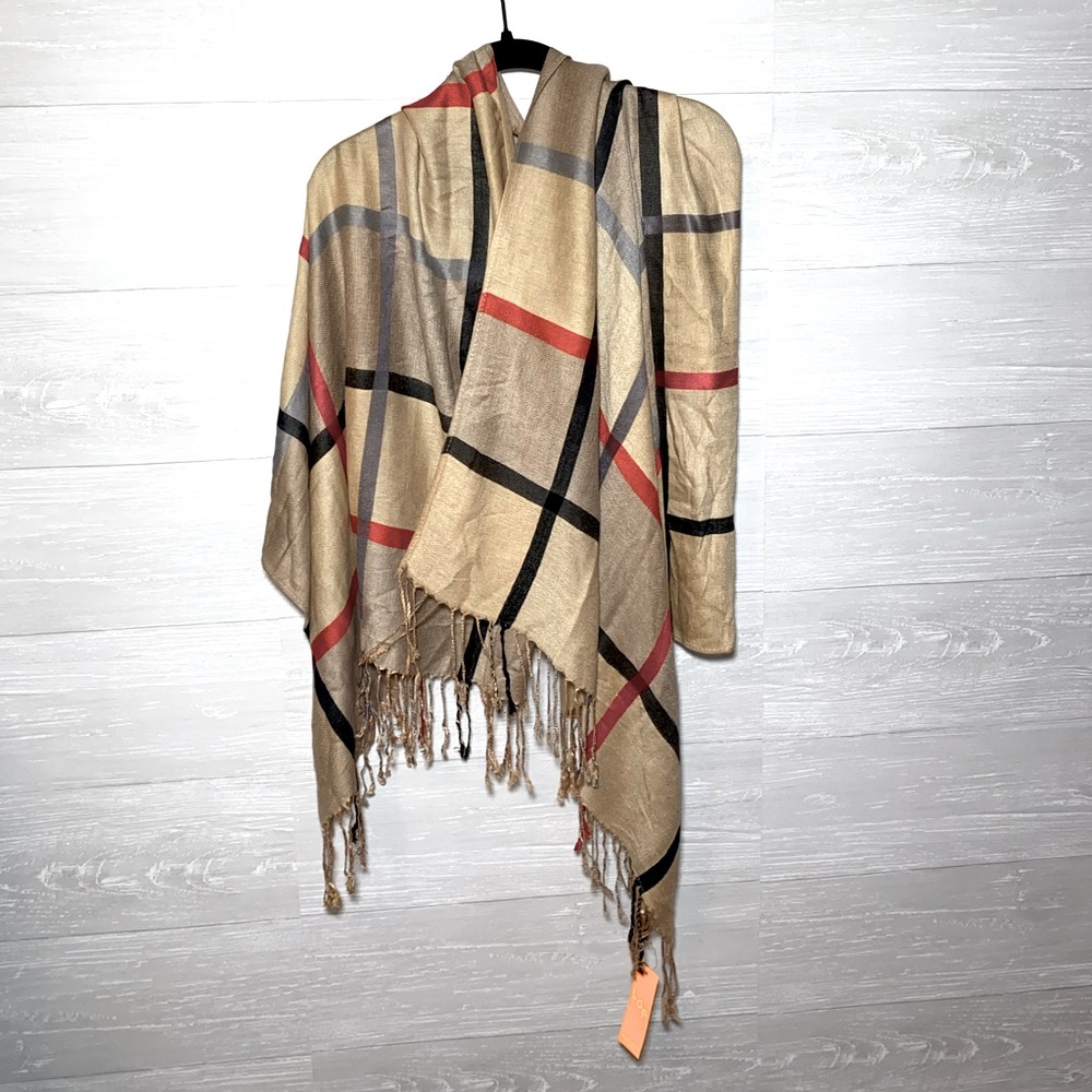 NWT Love of Fashion New York Scarf